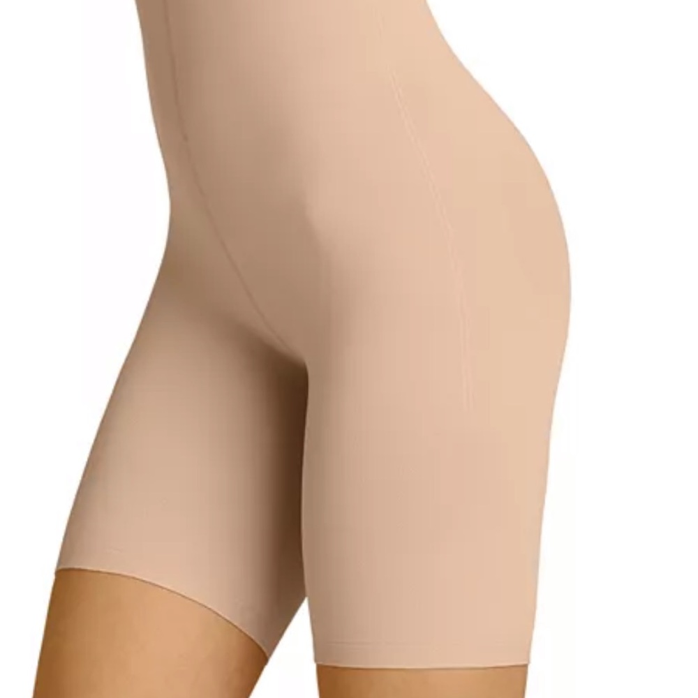 ITEM m6 High-Waist Shape Shorts
